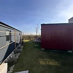 Kolokemp Pri Sukromnom Jazere Boldog *