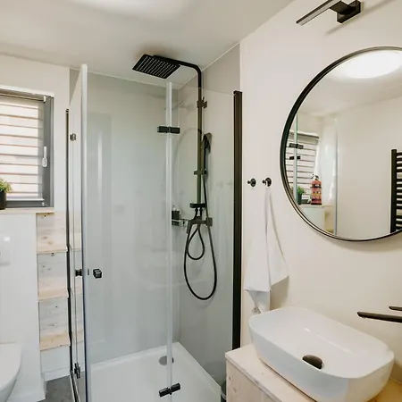 Kolokemp Pri Sukromnom Jazere Boldog Senec