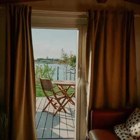 Kolokemp Pri Sukromnom Jazere Boldog * Senec