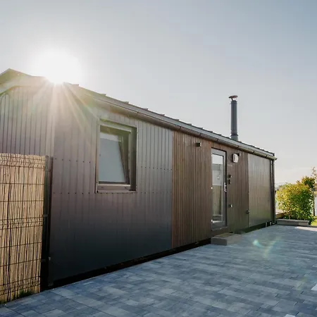 Kolokemp Pri Sukromnom Jazere Boldog *