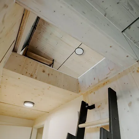 Kolokemp Pri Sukromnom Jazere Boldog Casa vacanze *