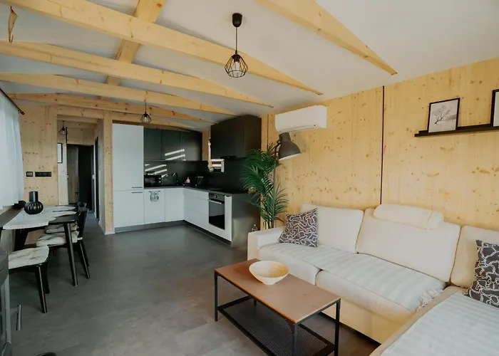 Дом отдыха Kolokemp Pri Sukromnom Jazere Boldog Сенец