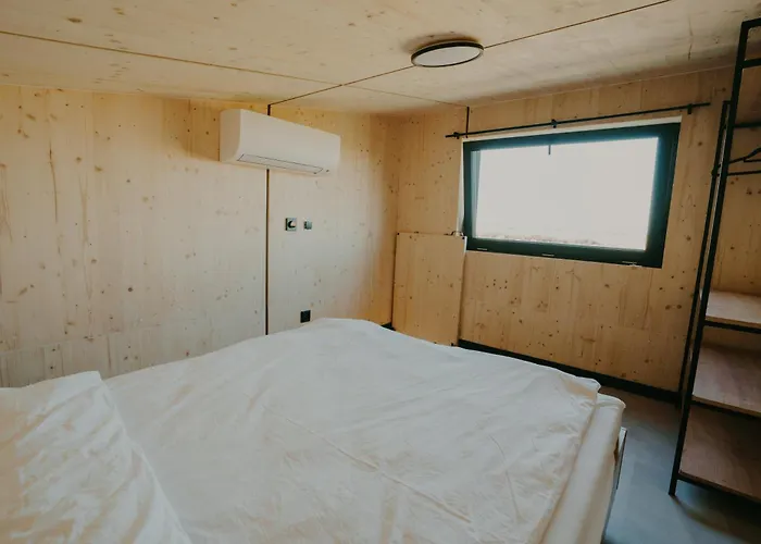 Дом отдыха Kolokemp Pri Sukromnom Jazere Boldog Сенец